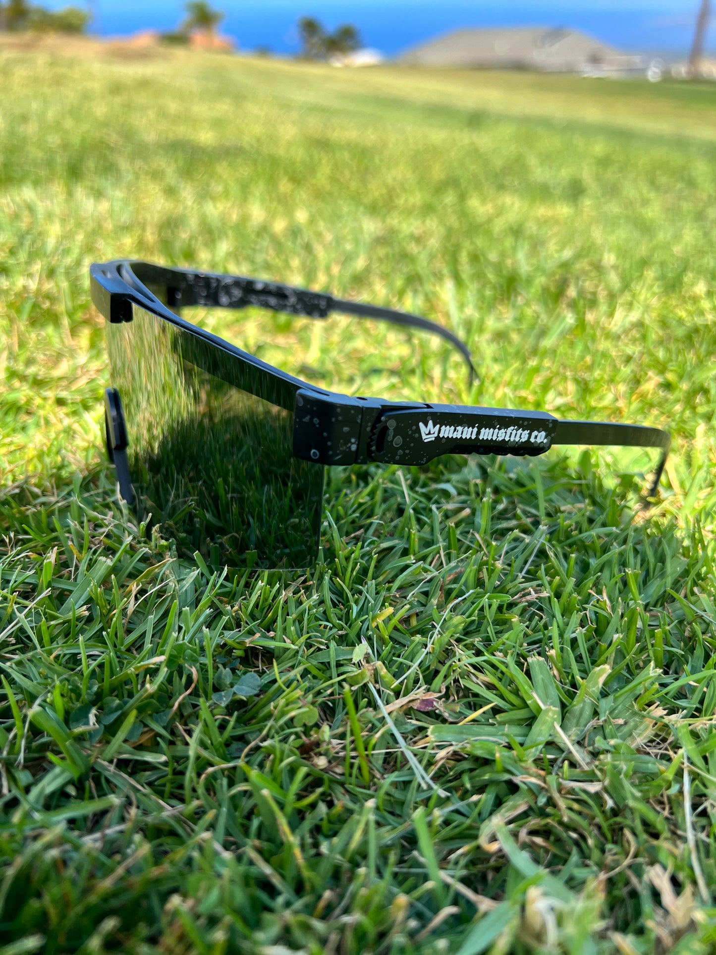 Blacked Out Sunnies